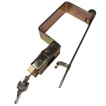 Trava para portão de garagem reforçada com cadeado 8,5cmX5,5cm