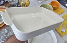 Travessa retangular, refratária de 25x 15x5cm Travessa retangular, refratária de 25x 15x5cm