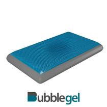 Travesseiro Bubble Gel Memory Foam IWS com carvão ativado e bolhas de gel anatômicas, oferecendo conforto térmico e menos calor durante o sono. Travesseiro Bubble Gel Memory Foam IWS com carvão ativado e bolhas de gel anatômicas, oferecendo conforto térmico e menos calor durante o sono.