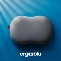 Travesseiro Ergoblu ergonomia científica que se adapta à sua anatomia e estatura, oferecendo suporte ideal para um sono confortável e sem dores.