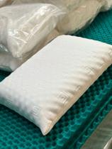 Travesseiro Ortopédico Magnético Alivia tensão e dores de cabeça