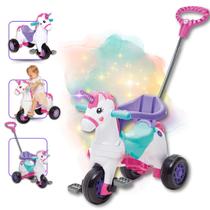 Triciclo Infantil Fantasy Luzes Som Passeio e Pedal