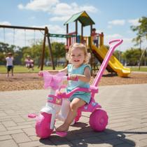 Triciclo Motoca Infantil Butterfly 25 Kilos com Haste e Porta Treco