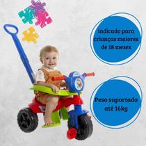 Triciclo Motoka Brinquedo infantil Criança com Empurrador