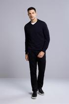 Tricot Gola V Liso - Preto Tricot Gola V Liso - Preto