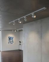 Trilho Eletrificado 1m + 4 Spots 7w Led Minimalista Bivolt Trilho Eletrificado 1m + 4 Spots 7w Led Minimalista Bivolt