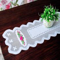 Trilho para Mesa Interlar Renda Floral Vermelho 50cmx1,50m Branco Trilho para Mesa Interlar Renda Floral Vermelho 50cmx1,50m Branco