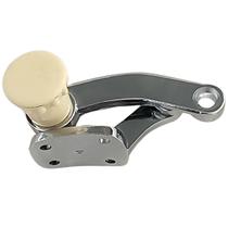 Trinco Janela Basculante Direito Botão Marfim Fusca Até 1973