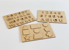 Trio Brinquedos Encaixe Educativo Letras, números e Formas em MDF