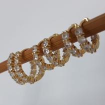 Trio de argolinhas cravejadas em zirconia, semi jóia