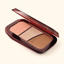 Trio de blush, iluminador e cotorno Modelo:Burnt Sugar Trio de blush, iluminador e cotorno Modelo:Burnt Sugar