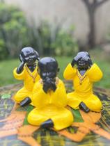 Trio de Buda não vê, não fala e não escuta