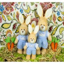 Trio de coelhos amore, shorts com suspensório - para decoração Trio de coelhos amore, shorts com suspensório - para decoração