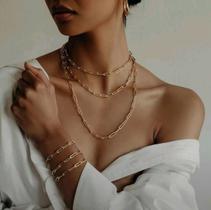 Trio de colares banhados com verniz italiano prata e ouro Trio de colares banhados com verniz italiano prata e ouro