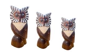 Trio de corujas decor com ranhuras em madeira - bali