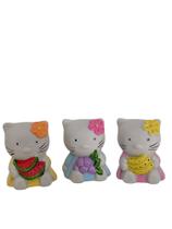 Trio de Gatos Hello kitty de porcelana miniaturas enfeite