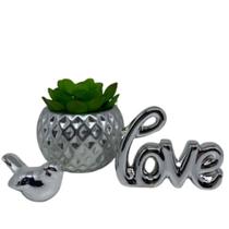 Trio decorativo palavra LOVE, pássaro pequeno e vaso prata