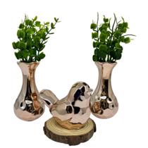 Trio decorativo pássaro cerâmico + dois vasos rose gold