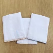 Trio Fralda Ombro Bebê 70x70 Algodão Antialérgico Macio Absorvente Detalhe Picueta Tecido Fralda Trio Fralda Ombro Bebê 70x70 Algodão Antialérgico Macio Absorvente Detalhe Picueta Tecido Fralda