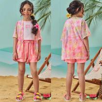 Trio Menina Kukiê Blusa Cotton, Short em Sarja c/ Elastano e Kimono em Tela Rosa/Estampado Trio Menina Kukiê Blusa Cotton, Short em Sarja c/ Elastano e Kimono em Tela Rosa/Estampado