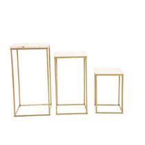 Trio Mesas Decorativa Cubo Douradas com Tampo Madeira Pinus