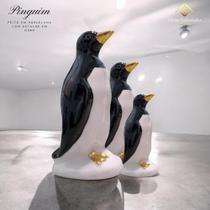 Trio Pinguim Em Ouro Enfeite Decorativo Com Acabamento Impecável Em Porcelana - AVB DECORAÇÕES