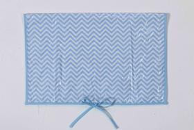 Trocador Portatil para Nenem Menino Estampado Dupla Face Chevron azul bebe e branco