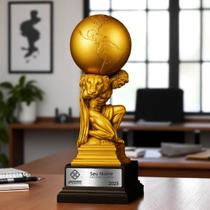 Troféu Atlas Peso da Vitória - homem sustentando o mundo nas costas