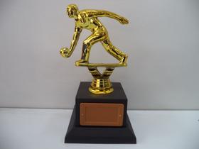 Troféu de bocha (22 cm). Troféu de bocha (22 cm).