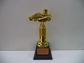 Troféu de kart (30 cm). Troféu de kart (30 cm).