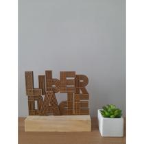 Troféu de Palavras Motivacional Empresa em MDF para Decoração com Base de Pinus - 1 unidade