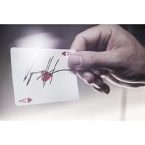 Truque De Mágica Theory11 French Kiss Por Wayne Houchin Truque De Mágica Theory11 French Kiss Por Wayne Houchin