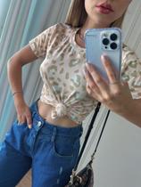 Tshirt basic tl animal print rose e verde Tshirt basic tl animal print rose e verde