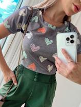 Tshirt basic tl corações mescla Tshirt basic tl corações mescla