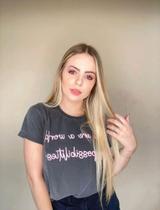 Tshirt chumbo com estampa em rosa neon meia malha 100% algodão, fio 30.1 penteado, estonada Tshirt chumbo com estampa em rosa neon meia malha 100% algodão, fio 30.1 penteado, estonada