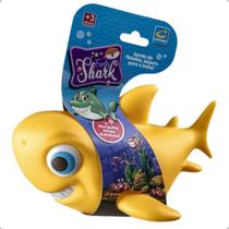 Tubarão Bebê Brinquedo Baby Shark Vinil Macio Amarelo Cometa