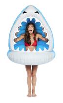 Tubarão gigante comedor de homens da Pool Float BigMouth Inc., com dossel