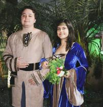 Túnica medieval masculina viking bege exclusiva com cinto