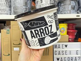 Tupper Caixa Arroz Pop Box 2 kg / 2,4 L - Armazenamento Floral Preto e Branco Tupper Caixa Arroz Pop Box 2 kg / 2,4 L - Armazenamento Floral Preto e Branco