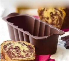 Tupperware forma de silicone 1,5 litro marrom para bolo e pães Tupperware forma de silicone 1,5 litro marrom para bolo e pães