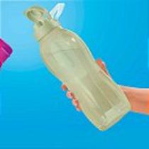 Tupperware garrafa de água 1,5 litros verde banbu, com alça para carregar