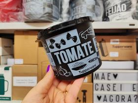 Tupperware Pop Box Redonda para Armazenamento de Alimentos - 500 ml - Estampada com Tampa Preta Tupperware Pop Box Redonda para Armazenamento de Alimentos - 500 ml - Estampada com Tampa Preta