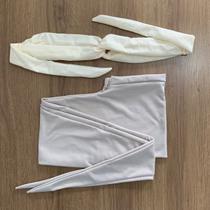Turbante Bege e Tiara de Argolas na cor desejada Turbante Bege e Tiara de Argolas na cor desejada