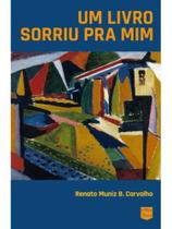 Um livro sorriu pra mim