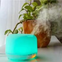 Umidificador Difusor de Aromas Purificador de Ar Ultrassônico 500 ml com Led Colorido e Controle Remoto Bivolt