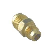 União de Redução Latão 1/2" SAEM x 3/8" SAEM União de Redução Latão 1/2" SAEM x 3/8" SAEM