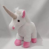 Unicórnio P de Pelúcia Exercita a Efetividade da Criança