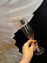 Unidade taça champanhe cristal 220ml Rosa Millennial Unidade taça champanhe cristal 220ml Rosa Millennial