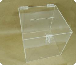 Urna em Acrílico - Caixa de Sugestões 25x25x25cm Urna em Acrílico - Caixa de Sugestões 25x25x25cm