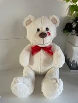Urso Beijinho M